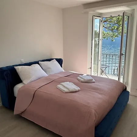 Rivalago - Front On Promenade