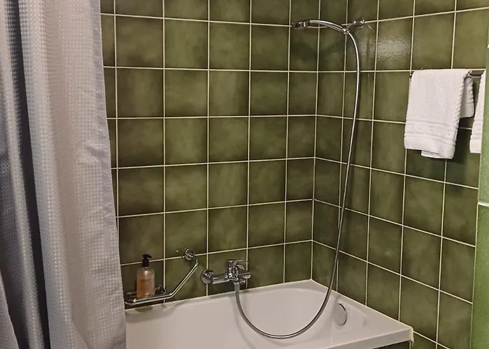 Rivalago - Front On Promenade Lejlighed *