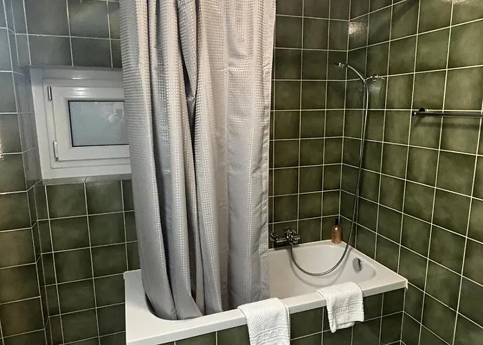 Rivalago - Front On Promenade *